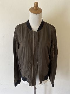 (Kategori: ) berada di . Dikirim oleh toko_orange (ID iklan 1457388290, Gambar 1). Deskripsi: .