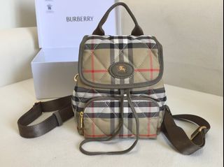 （分類：）位於 。 由 britneyeve27253 提交（商品編號 1457467877，圖片 1）。簡介： 。