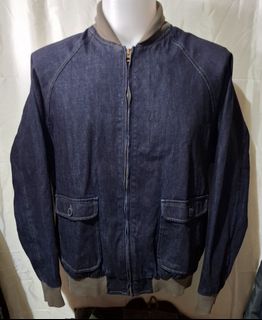 (Category: ) located in . Submitted by thriftrot (Listing ID 1457359881, Image 1). Description: .