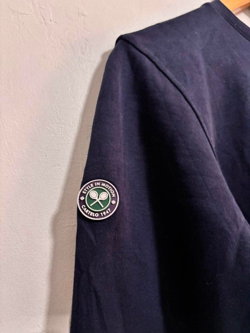 CARTELO X TENNIS SWEATER (Category: Coats, Jackets and Outerwear) located in Gerona. Submitted by thrift_servers (Listing ID 1457426605, Image 3). Description: .