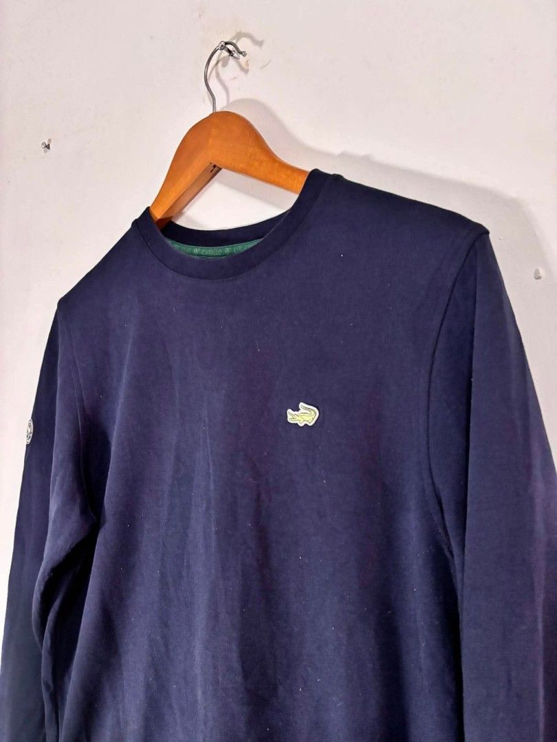 CARTELO X TENNIS SWEATER (Category: Coats, Jackets and Outerwear) located in Gerona. Submitted by thrift_servers (Listing ID 1457426605, Image 2). Description: .