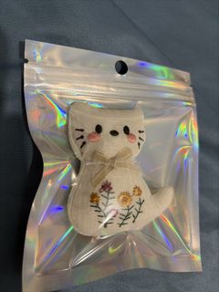 (Category: ) located in . Submitted by huatfortunestore (Listing ID 1457453016, Image 1). Description: .