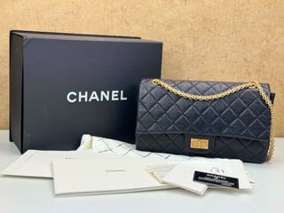 (Category: ) located in . Submitted by luxury_galeries (Listing ID 1457360210, Image 1). Description: .