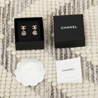 （分類：）位於 。 由 thefairycloset 提交（商品編號 1457459339，圖片 1）。簡介： 。