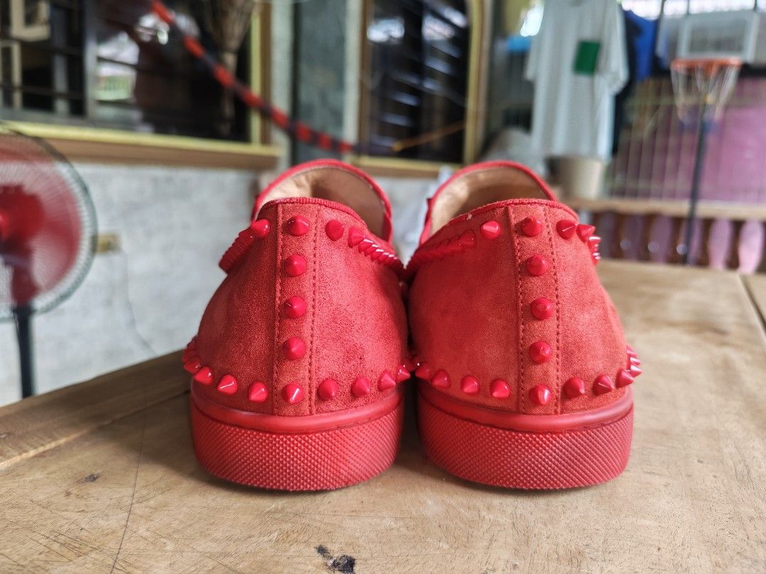 CHRISTIAN LOUBOUTIN (Category: Casual Shoes) located in Santiago. Submitted by erickastella02 (Listing ID 1457338531, Image 2). Description: Christian Louboutin Ukay source Size 42.5 Very good condition Shipping via j&t / LBC add Sf Location : Santiago City, Isabela.