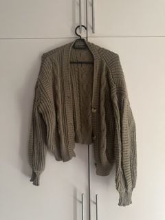 (Category: ) located in . Submitted by aisya9012 (Listing ID 1457394793, Image 1). Description: .