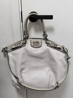 （分類：）位於 。 由 khloe7 提交（商品編號 1457446822，圖片 1）。簡介： 。