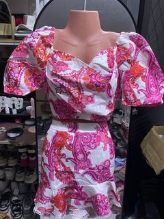 (Category: ) located in . Submitted by yuyubeem (Listing ID 1457512602, Image 1). Description: .