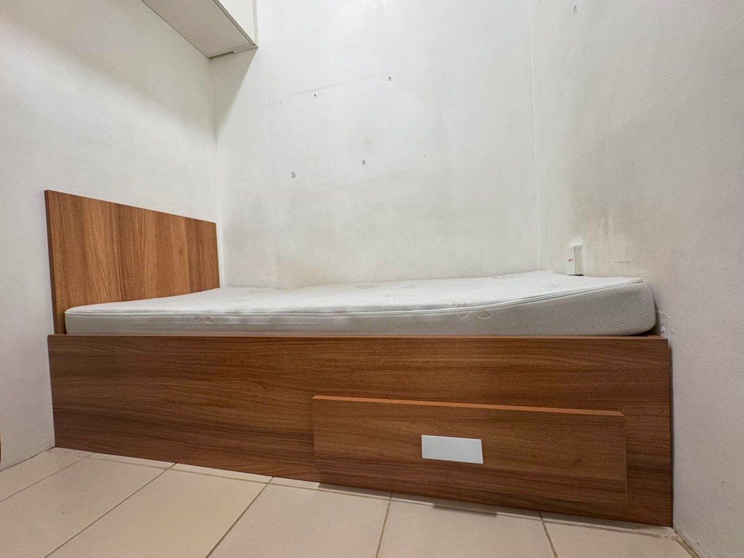 Customize Bed Frame (Category: Bed Frames & Mattresses) located in Paranaque City. Submitted by obikylo (Listing ID 1457473710, Image 1). Description: For Sale: -174x58cm - made of marine wood with one drawer (soft close drawer) - customize bed frame.