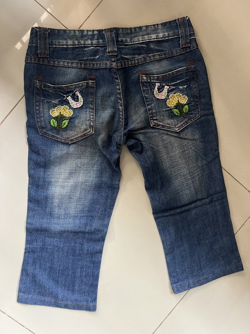 Denim capri with flower embroidery (Category: Jeans) located in Manila. Submitted by trickynick68406 (Listing ID 1457426352, Image 2). Description: No stains or any damages Pm for more pics STILL NEGOTIABLE .