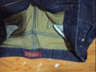 (Category: ) located in . Submitted by roy17x (Listing ID 1457476186, Image 1). Description: .