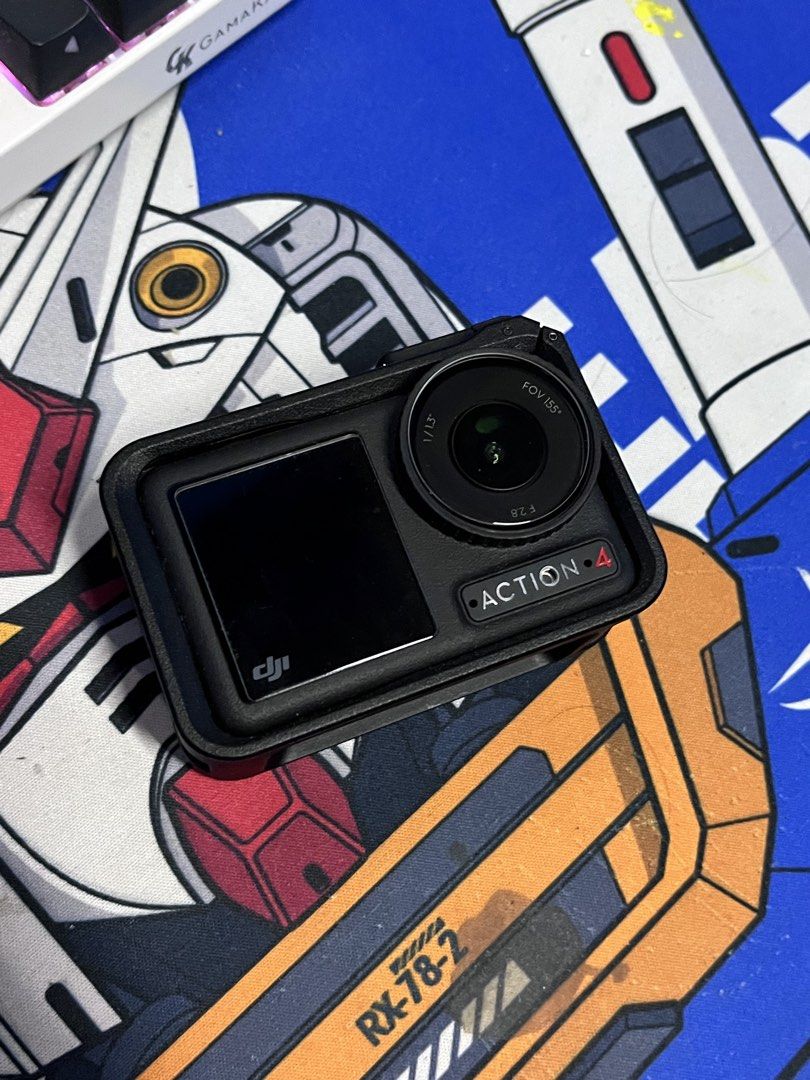 dji action 4 (Category: Cameras) located in Manila. Submitted by sk4ii (Listing ID 1457383260, Image 2). Description: dji action 4 sobrang dalang magamit 4x used outdoor then sa desk ko nalang with motovlogging accessories .