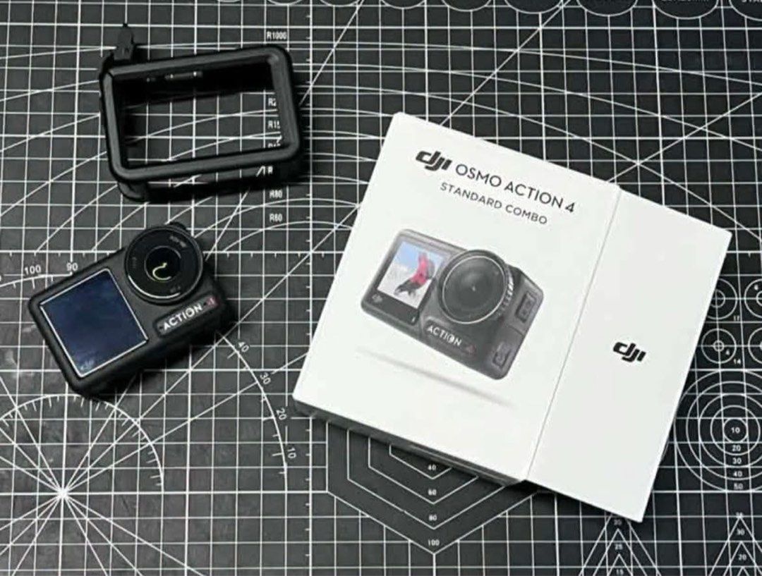dji action 4 (Category: Cameras) located in Manila. Submitted by sk4ii (Listing ID 1457383260, Image 1). Description: dji action 4 sobrang dalang magamit 4x used outdoor then sa desk ko nalang with motovlogging accessories .