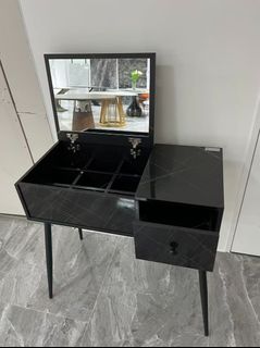 (Category: ) located in . Submitted by ifurniture (Listing ID 1457360134, Image 1). Description: .
