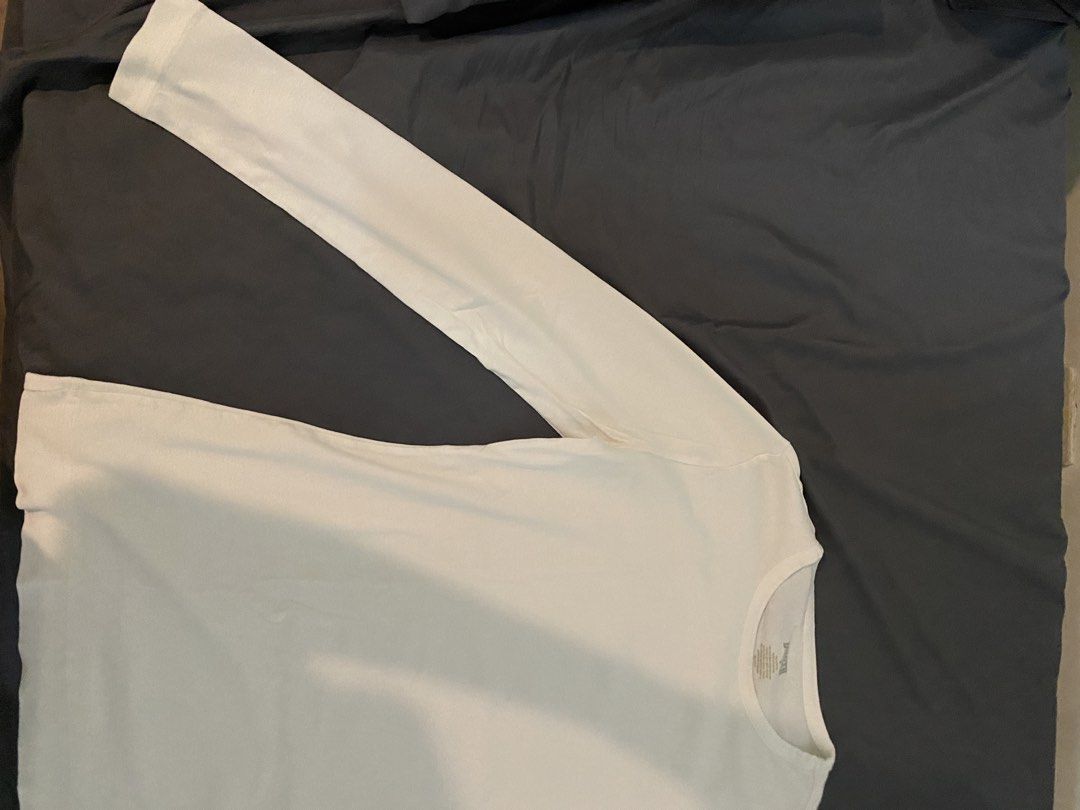 Duluth Trading Co. Long Sleeve Shirt (Category: Coats, Jackets and Outerwear) located in Manila. Submitted by humbee07 (Listing ID 1457506268, Image 3). Description: Duluth Trading Co. white long sleeve shirt, size S. Crew neck, comfortable and durable. Perfect for layering or solo wear..