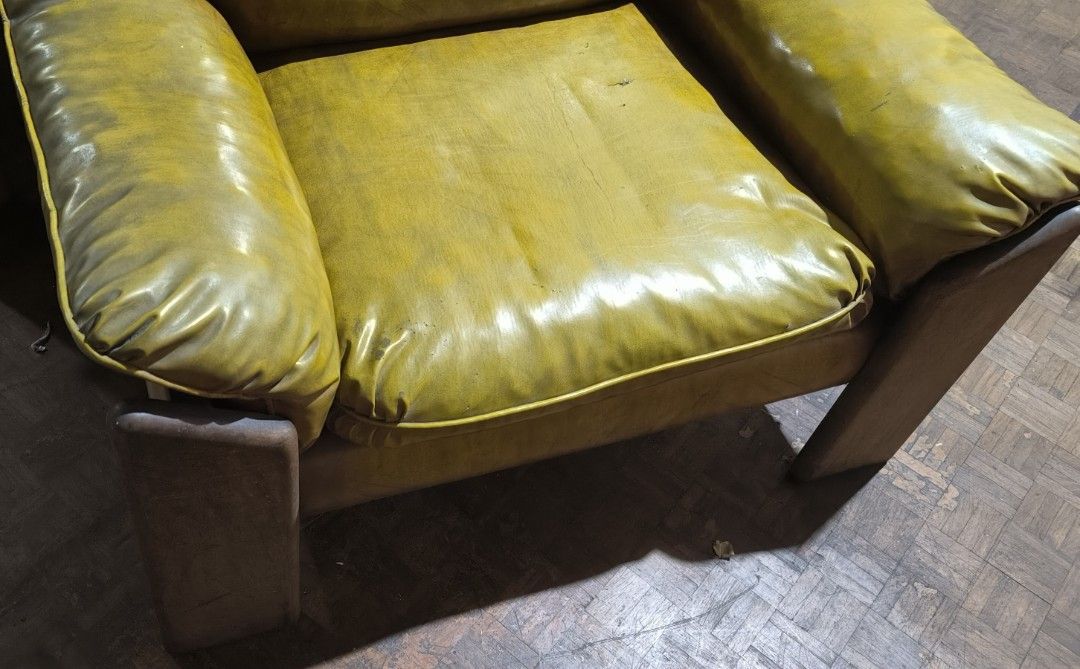 Elegant Leather Single Couch ‼️1 piece left‼️ (Category: Sofas) located in Cainta. Submitted by cookietherapyph (Listing ID 1391552277, Image 2). Description: MOP: Gcash Loc: Brookside Hills, Cainta, Rizal Still very sturdy and classy leather couch. Used to be a set of 3, this is the only one left for sale. Hard to let go but we are making room for other stuff. We have another 3-seater vintage couch that i will be posting soon. Minor issues: -Exp