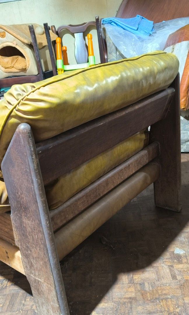 Elegant Leather Single Couch ‼️1 piece left‼️ (Category: Sofas) located in Cainta. Submitted by cookietherapyph (Listing ID 1391552277, Image 3). Description: MOP: Gcash Loc: Brookside Hills, Cainta, Rizal Still very sturdy and classy leather couch. Used to be a set of 3, this is the only one left for sale. Hard to let go but we are making room for other stuff. We have another 3-seater vintage couch that i will be posting soon. Minor issues: -Exp