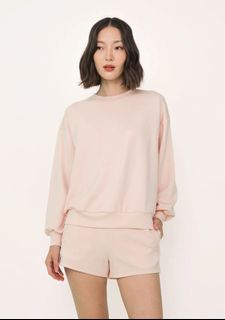 (Category: ) located in . Submitted by obsessedwithshopping (Listing ID 1457368297, Image 1). Description: .