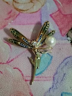 (Category: ) located in . Submitted by erikarasu (Listing ID 1457408133, Image 1). Description: .