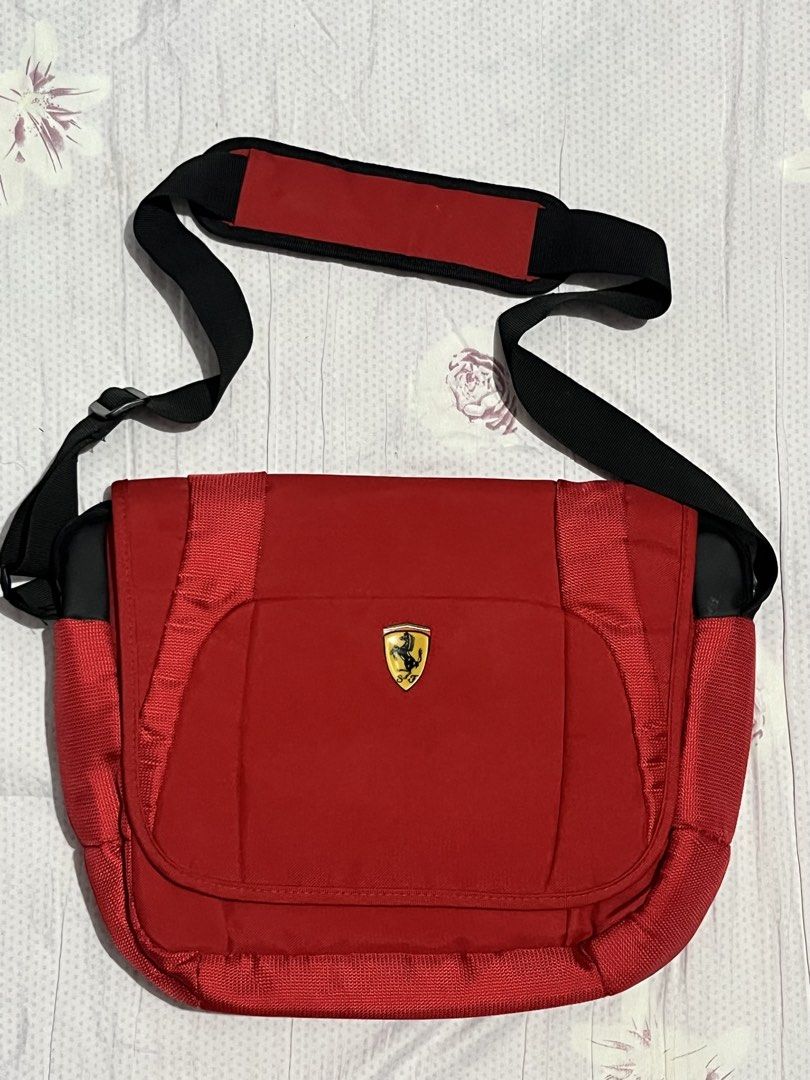 Ferrari laptop bag (Category: Laptop Bags & Sleeves) located in Manila. Submitted by davinci1 (Listing ID 1457513019, Image 1). Description: Ferrari laptop bag 📍LAS PIÑAS 📦 JNT/LBC/LALAMOVE CAN DO MEET UP AROUND LAS PIÑAS VC SURE BUYER FIRST TO PAY GET THE ITEM NEED 50 PESOS DOWNPAYMENT LALAMOVEMOD GCASH NO COD/COP.