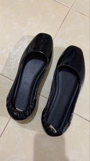 (Category: ) located in . Submitted by jemput.singgah (Listing ID 1457413262, Image 1). Description: .