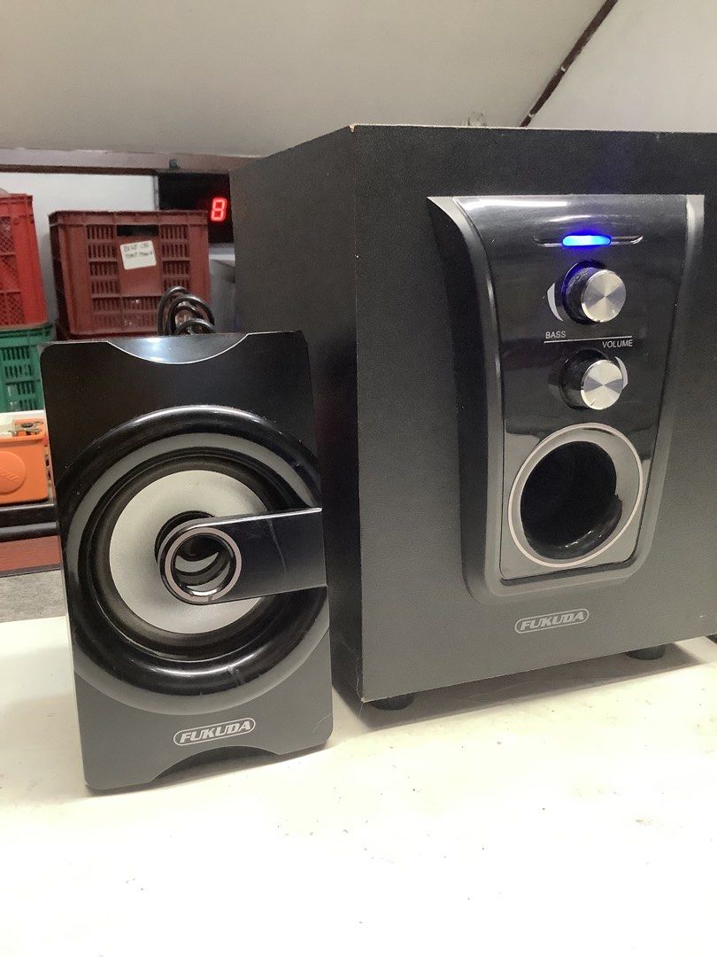 Fukuda Mini Amplifier Speaker System with Sub-Woofer Aux Input only (Category: Soundbars, Speakers & Amplifiers) located in Paranaque City. Submitted by seb_trading (Listing ID 1457335752, Image 2). Description: mini stereo system fukuda brand 220volts amplifier with 2 speakers and built in sub-woofer with volume control & base adjustment audio Aux input only (NO BLUETOOTH) very good sound, with base sound no dmage no issue minor scratches only g