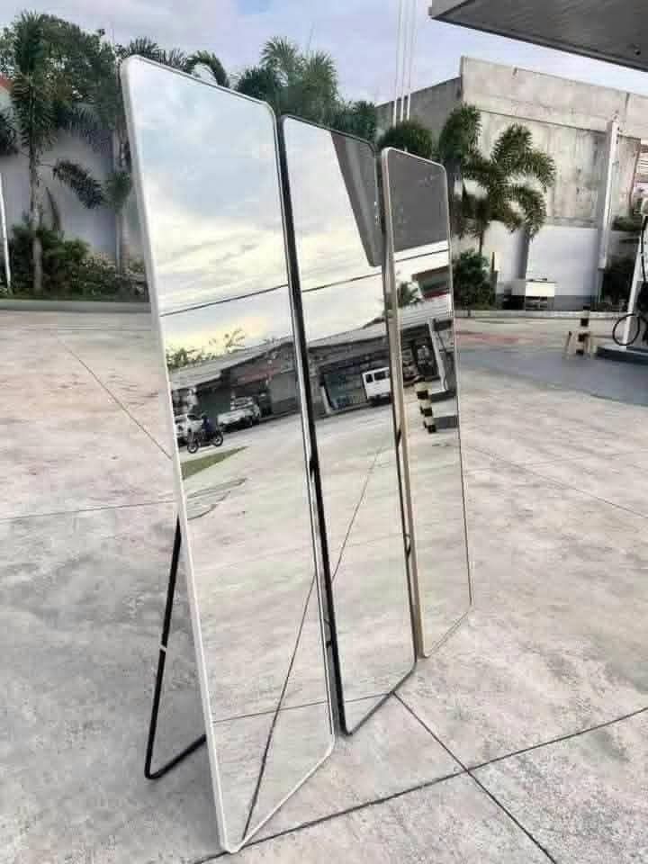 Full Length Mirror with Stand - White/Black/Gold Options (Category: Mirrors) located in Manila. Submitted by jhonlexlim0517 (Listing ID 1457508925, Image 1). Description: - Full length mirror - Includes a stand for easy placement - Available in white, black, and gold frame colors - Ideal for bedrooms, dressing rooms, and studios - Enhances outfit checks and adds depth to your space.