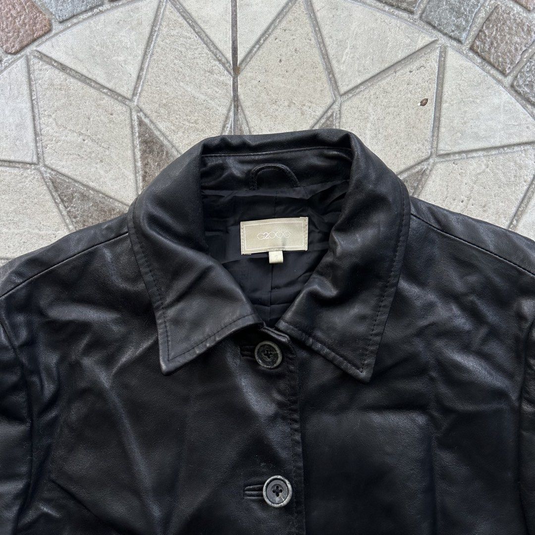 G2000 Leather Jacket (Category: Coats, Jackets and Outerwear) located in Binan City. Submitted by jotlog (Listing ID 1457464248, Image 2). Description: Width: 18 Length: 25 . Condition: 8.5/10 . Check pics for the details & condition of the item . Disclaimer: -Not affiliated with listed brands. All rights belong to their owners. .