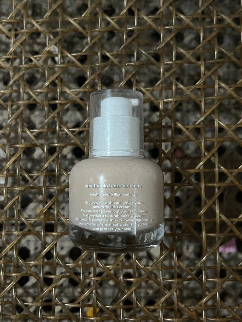 Glow Breathable BB Cream (Category: Makeup) located in Pinamungahan. Submitted by the19thspring (Listing ID 1457497305, Image 2). Description: [ glow breathable bb cream in one ] - like new & has no more box na - 80% left inside - no issues with the packaging itself! please send me a message for more pictures .