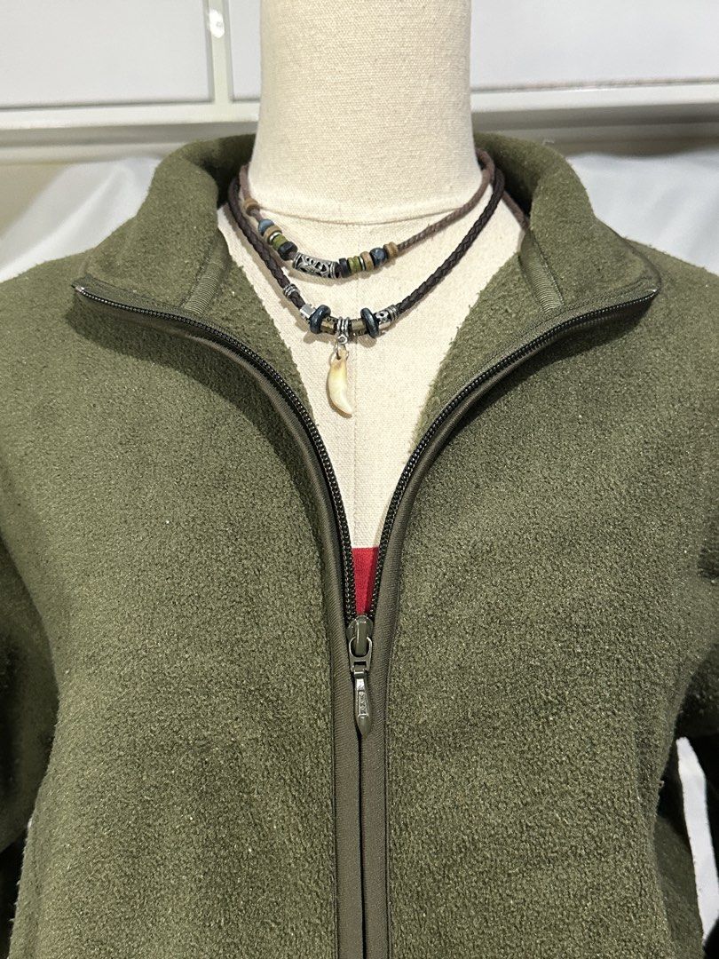 Green Fuzzy Jacket (Category: Coats, Jackets and Outerwear) located in Caloocan City. Submitted by 444keeps (Listing ID 1457422433, Image 2). Description: Makapal! Size M (Men’s) .
