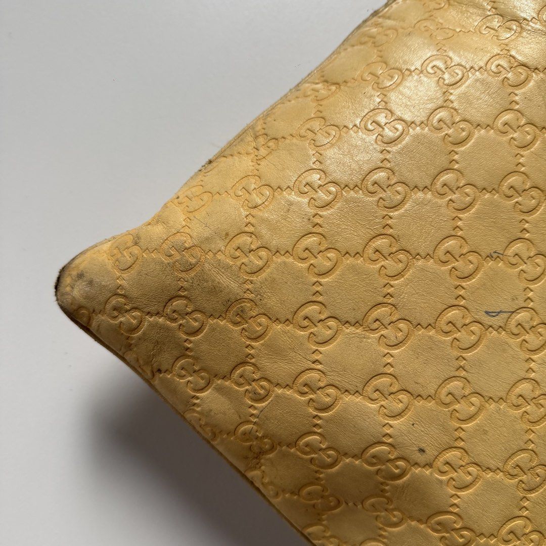 Gucci gg mustard sling (Category: Luxury Bags & Wallets) located in Cavite. Submitted by kalebfindsluxs (Listing ID 1457332765, Image 3). Description: Gucci gg mustard sling Fair Scratches and pen Sign of usage Check details - 2600 + sf Loc cavite Jnt / lalamove.