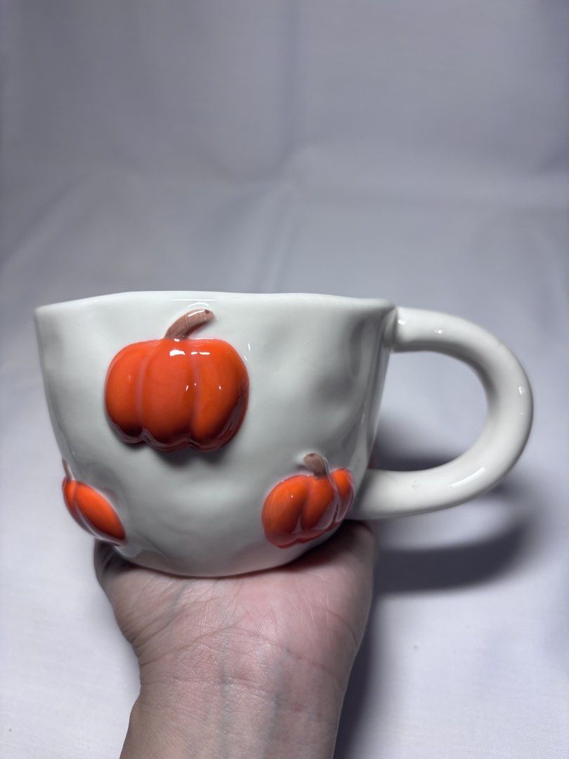 Handmade Ceramic Mug with Pumpkin Design (Category: Coffee & Tea Tableware) located in Sablan. Submitted by 21enygrace.ph (Listing ID 1457457175, Image 3). Description: Not small Personal fave.