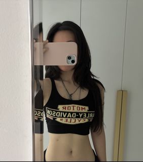(Category: ) located in . Submitted by brokeandbroken (Listing ID 1457411047, Image 1). Description: .