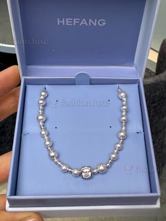 (Category: ) located in . Submitted by fashion.luxe (Listing ID 1457371864, Image 1). Description: .