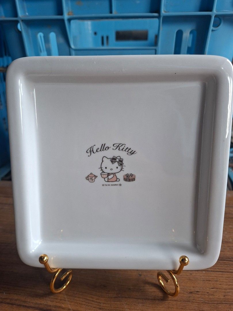 Hello Kitty Square Plate (Category: Other Kitchenware & Tableware) located in Consolacion. Submitted by luxekerei (Listing ID 1457392901, Image 1). Description: .