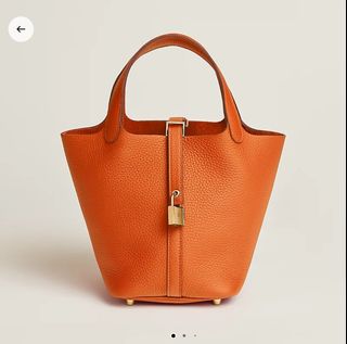 (Category: ) located in . Submitted by all.thingsluxe (Listing ID 1457367928, Image 1). Description: .