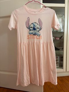 (Category: ) located in . Submitted by hygge12 (Listing ID 1457388667, Image 1). Description: .