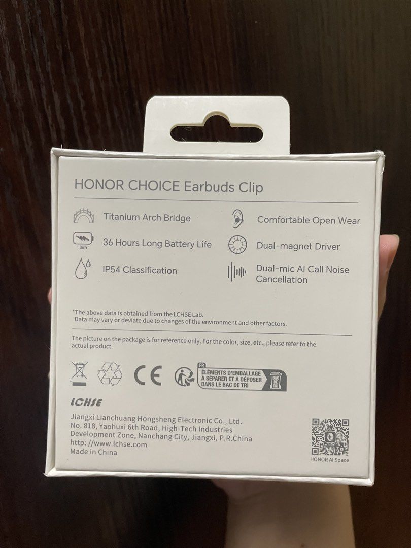 HONOR CHOICE Earbuds Clip Titanium Arch Bridge (Category: Earphones) located in Cainta. Submitted by itemsbyar (Listing ID 1457470925, Image 2). Description: ‼️ FOR SALE ‼️ Honor Earbuds Clip Brand New ₱3,000 negotiable Rfs: di na need MoP: Gcash or Bank Transfer Pick Up/ Delivery/Meet Up: Cainta, Taytay, Pasig Areas Only PM for more info 🔑 - HONOR CHOICE Earbuds Clip - Comfortable Titanium Arch open-wear design - Powerful Dual-magnet drivers fo