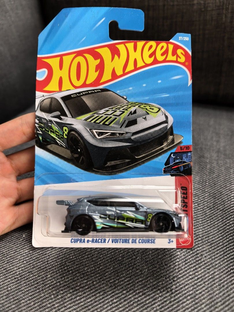 Hot Wheels 2026 Cupra e-Racer (Category: Vehicle & Diecast Models) located in Quezon City. Submitted by ccgem (Listing ID 1457363951, Image 1). Description: - Hot Wheels 2026 Night Speed Series - Model: Cupra e-Racer - Series Number: 5/10 - Type: Collectible Die-Cast Toy Car - Ideal for display or play.