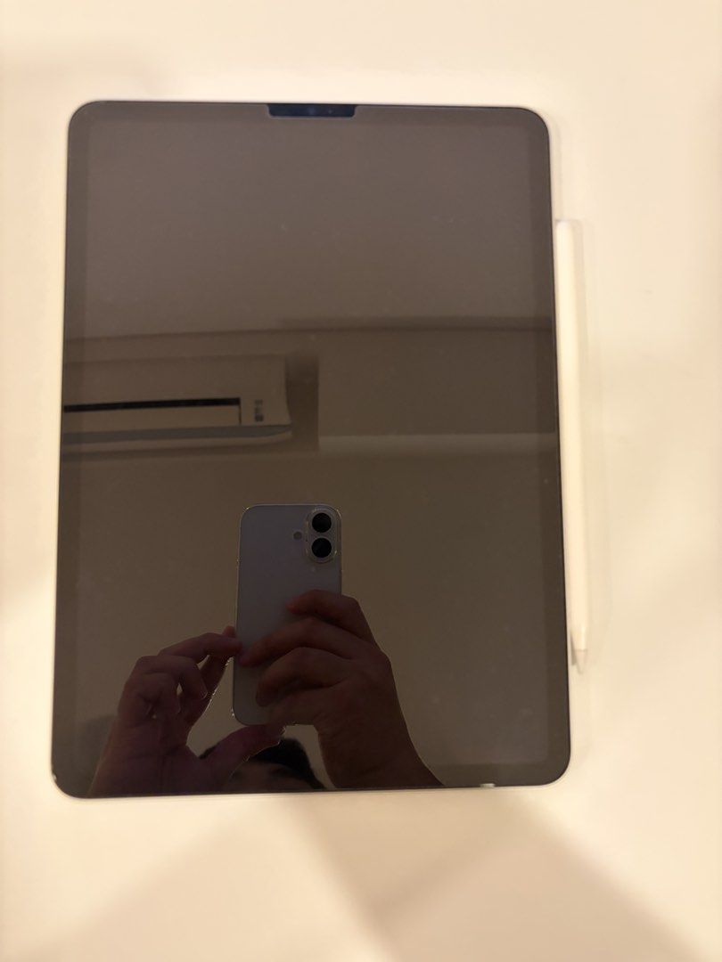 iPad Pro (Category: iPad) located in Kuala Lumpur. Submitted by mahimahi4878228 (Listing ID 1457482312, Image 2). Description: .