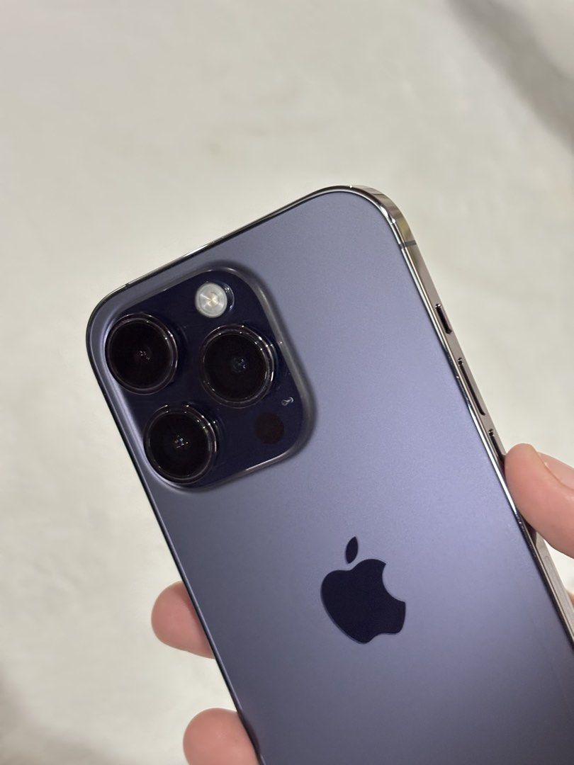 Iphone 14 Pro (Category: iPhone 14 Series) located in Subic. Submitted by aizamaemor74856 (Listing ID 1457490055, Image 1). Description: 📱 Color: Deep Purple 💾 Storage: 512GB 🔋 Battery Health: 77% 📱 Factory Unlocked ✅ Face ID, True Tone, and all functions working perfectly ✅ No hidden issues ✅ Unli reset for new owner Inclusions: • Original box • Charging cable • Phone Cases 💰 Price: ₱33,000 negotiable for sure buyer 📍 Location: Zambales, P