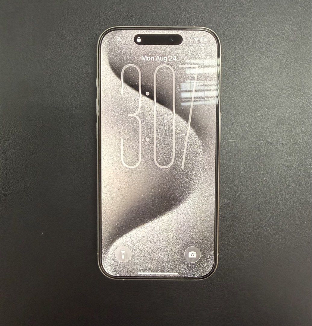 Iphone 15 Pro (Category: iPhone 15 Series) located in Manila. Submitted by qqquatro_1 (Listing ID 1457408855, Image 2). Description: For Sale or Swap !! Iphone 15 Pro White Titanium 128GB 78BH Openline 9/10 Condition | With Few Scratches on screen. Inclusions: Unit, Case, and Cable! QC Location .