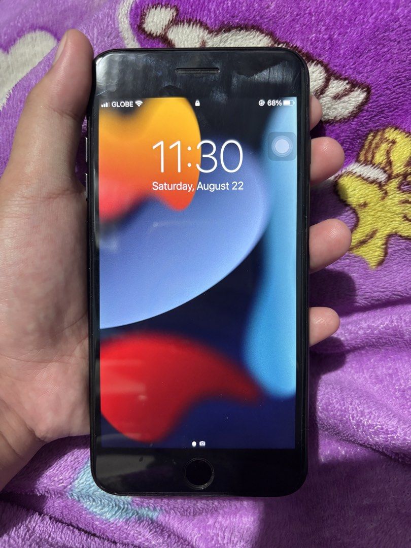 IPHONE 7PLUS 128GB (Category: iPhone 7 Series) located in Manila. Submitted by angelnvh (Listing ID 1457491259, Image 1). Description: iPhone 7 Plus (Black Matte) 128 GB 80% BATT NO SIM RESTRICTION FINGERPRINT WORKING UNLI RESET MAKINIS issue: walang sounds pag mag ccall yan lang issue. Inclusions: • phone with 2 freebies case + charger loc: TAGUIG BRGY RIZAL / for pick up only .