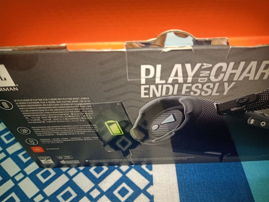 JBL Charge 6 Bluetooth Speaker (Category: Soundbars, Speakers & Amplifiers) located in Cavite. Submitted by nigo1993 (Listing ID 1457435338, Image 3). Description: - Portable JBL Bluetooth Speaker (v5.4) - Up to 28 hours of playtime - Water-resistant design, ideal for - outdoor adventures - Compact with a convenient carrying strap - Excellent sound quality - Includes original packaging.
