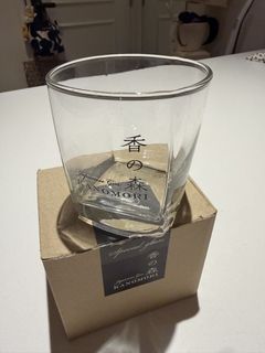 （分類：）位於 。 由 thrifty.threads 提交（商品編號 1457452572，圖片 1）。簡介： 。