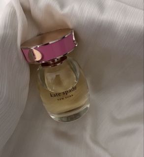 (Category: ) located in . Submitted by chicagain (Listing ID 1457480497, Image 1). Description: .