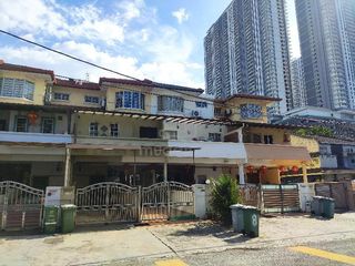 (Category: ) located in . Submitted by mudah646756 (Listing ID 1456040106, Image 1). Description: .
