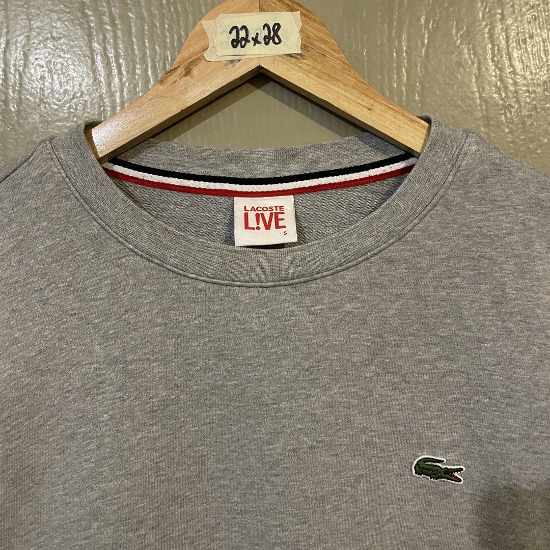 Lacoste Live Pullover Sweater (Category: Coats, Jackets and Outerwear) located in Makati City. Submitted by gustavoo28 (Listing ID 1457400447, Image 2). Description: Authentic/Legit No issues Excellent condition 10/10 CR 22W 28L Korean released.