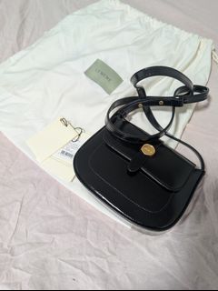 （分類：）位於 。 由 ayton 提交（商品編號 1457376838，圖片 1）。簡介： 。