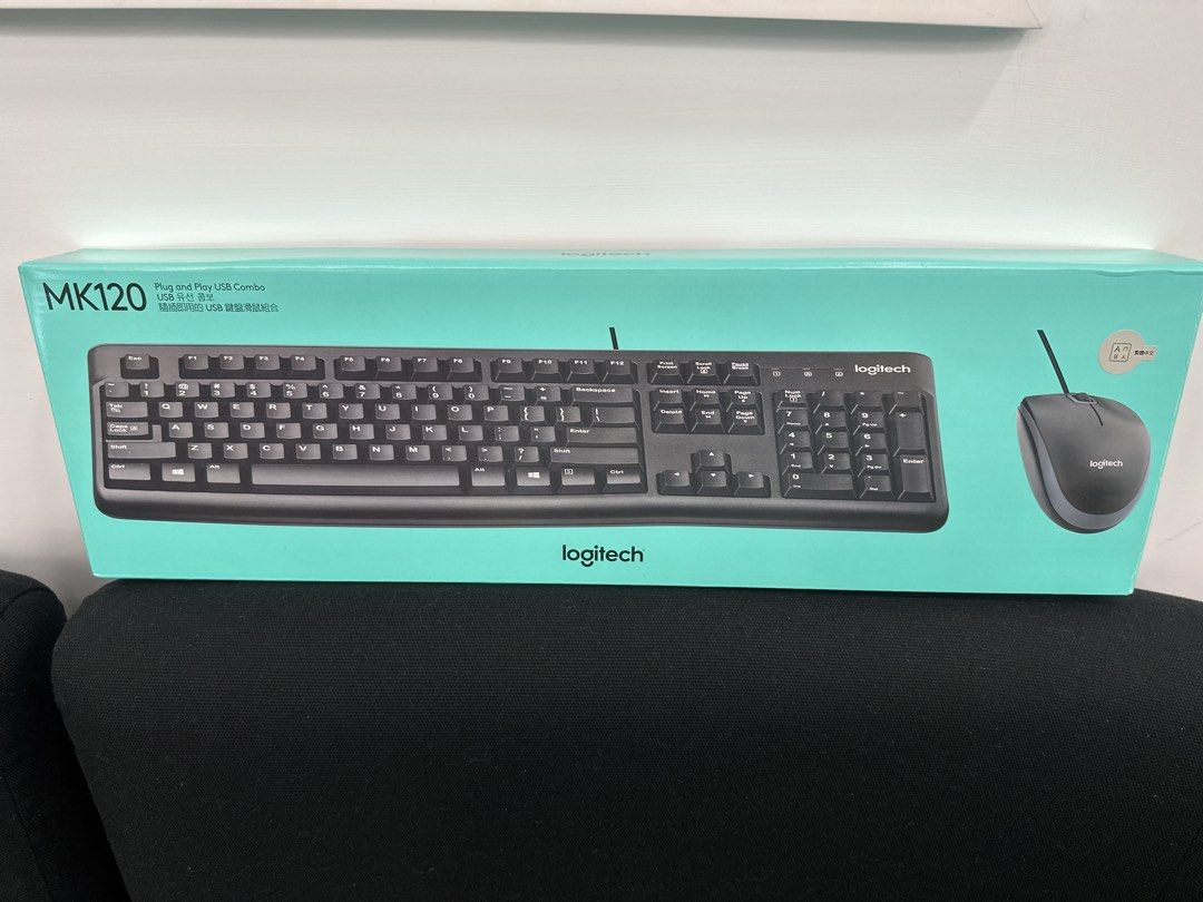 Logitech MK120 Plug and Play USB Keyboard and Mouse Combo （分類：電腦鍵盤及相關產品）位於 Hong Kong。 由 7anxq8z6nk 提交（商品編號 1457404193，圖片 1）。簡介： Selling a Logitech MK120 keyboard and mouse set. It's a USB combo, plug and play, so no complicated setup needed. Great for everyday use at home or in the office. Works perfectly. Comes in its original packaging. 有興趣，價錢可以商議。